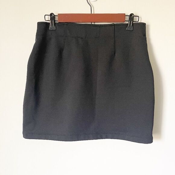 Athleta fleece lined raw edge skirt - Picture 2 of 4